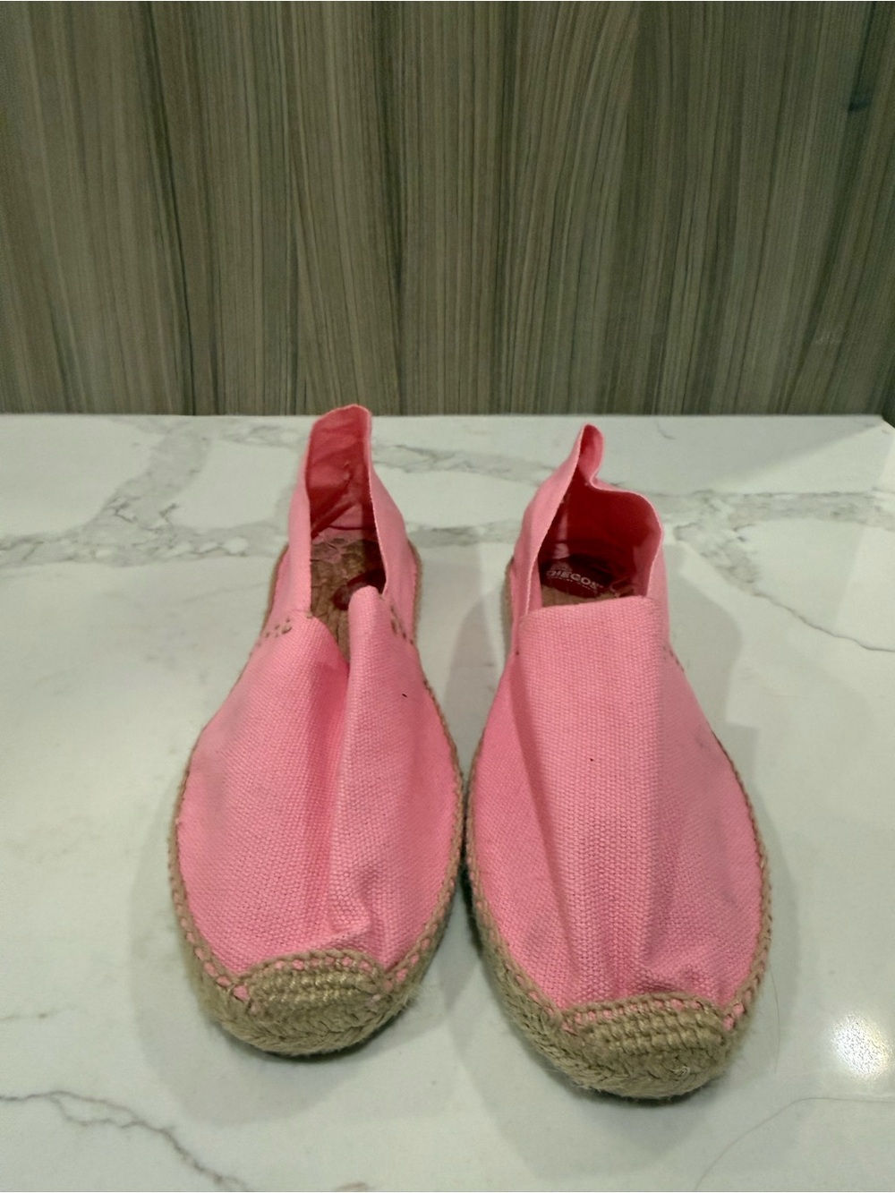 Authentic Spanish Pink Canvas Espadrilles – EU 39 (US 8)